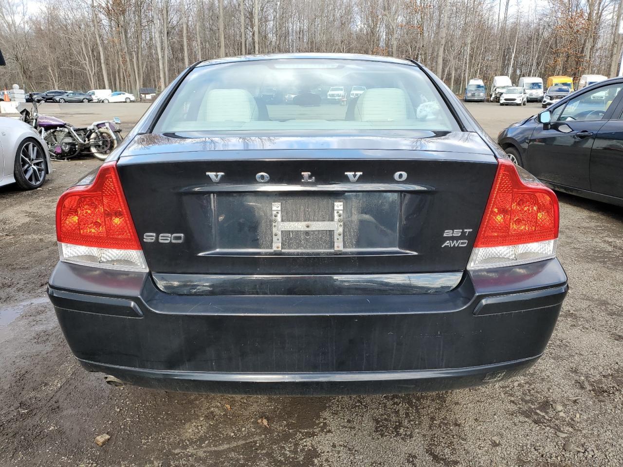 2009 Volvo S60 2.5T - Image 6