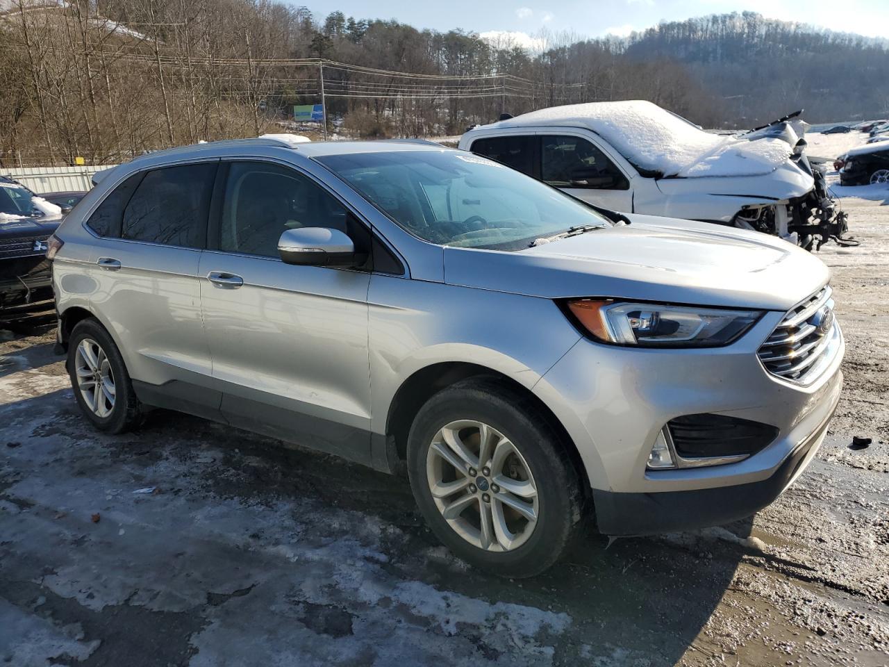 2019 Ford Edge Sel - Image 4