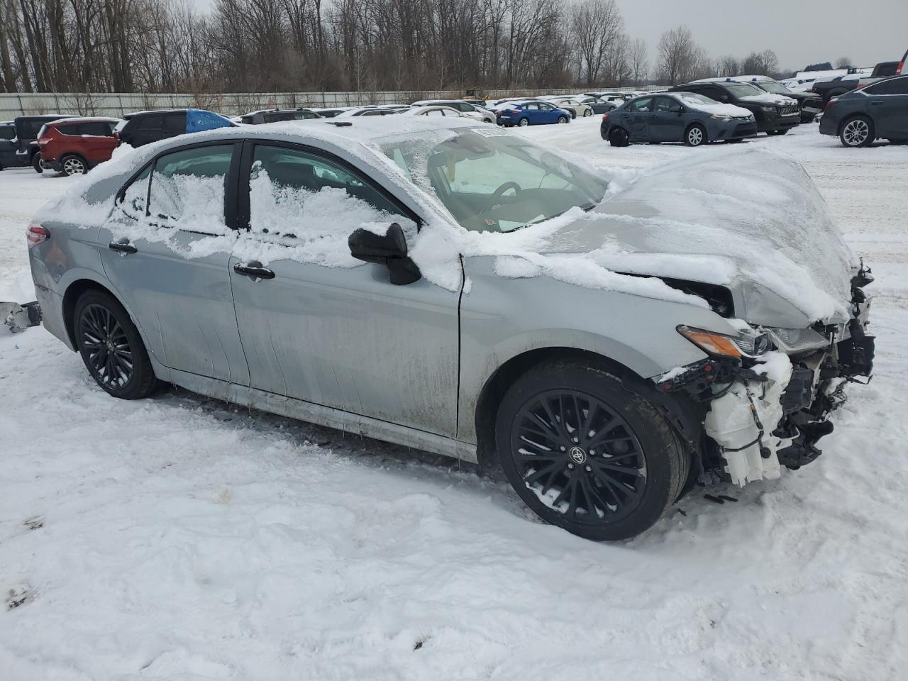 2020 Toyota Camry Se - Image 4