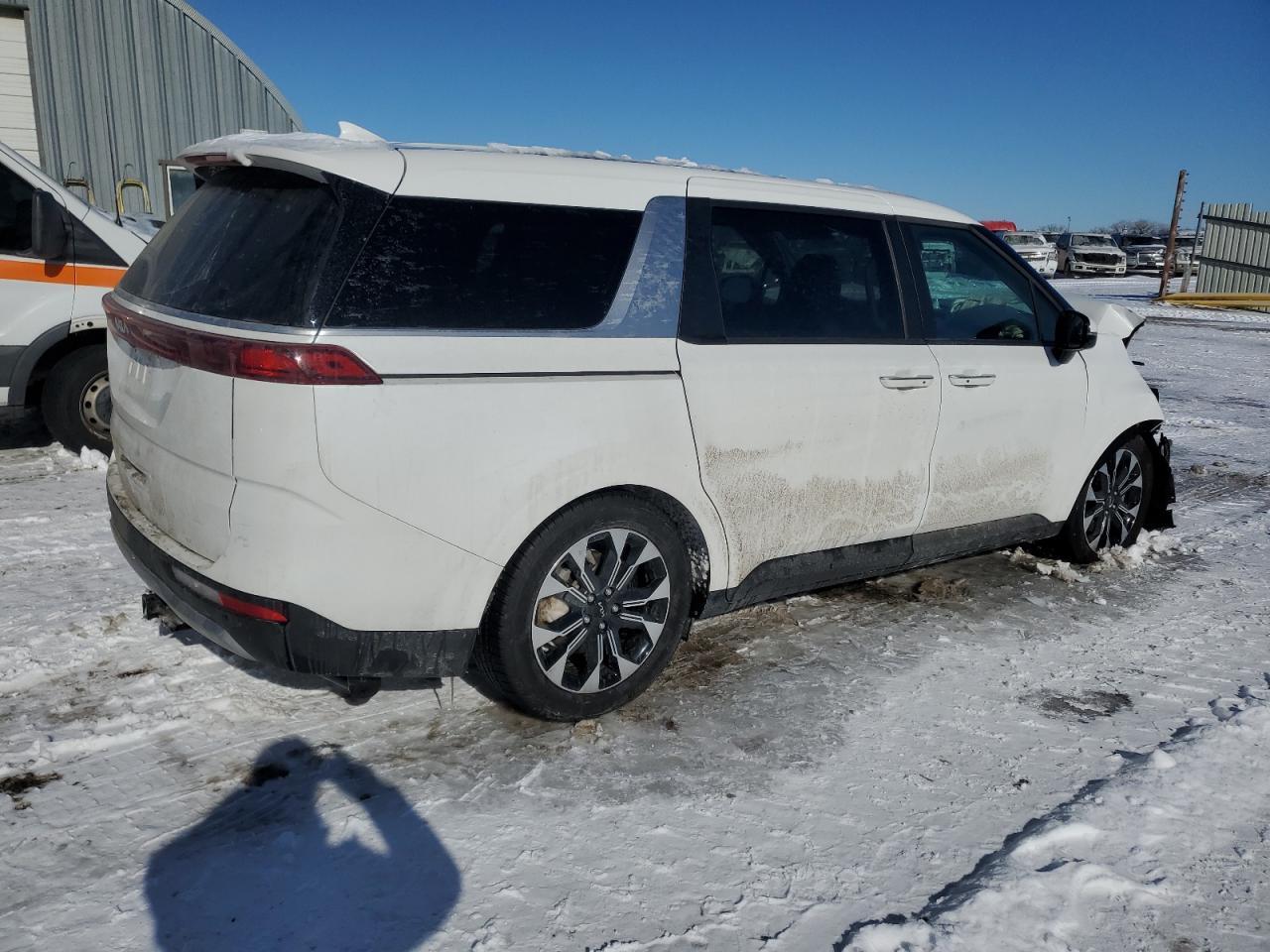 2023 Kia Carnival Ex - Фото 3