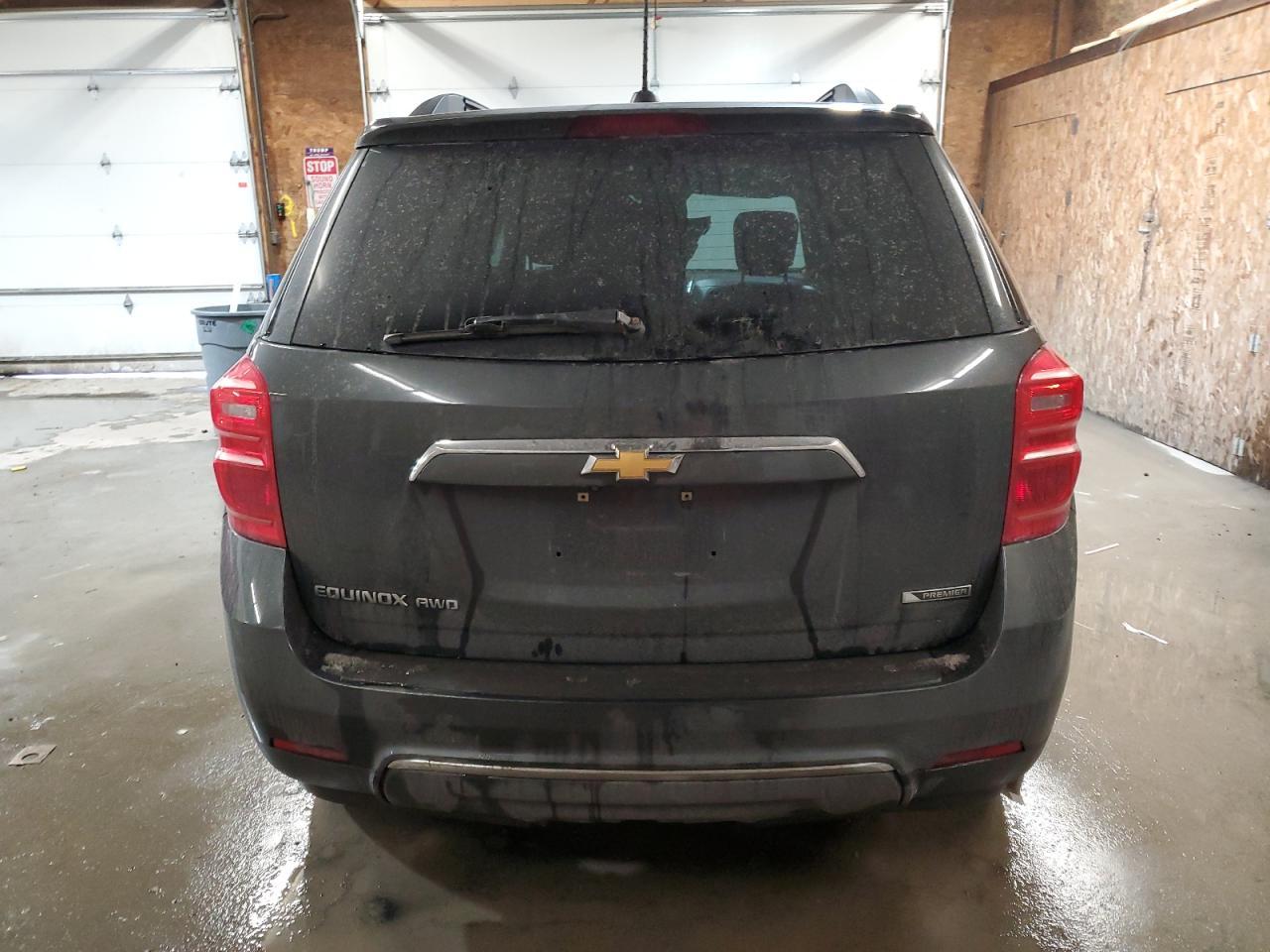 2017 Chevrolet Equinox Premier - Image 6