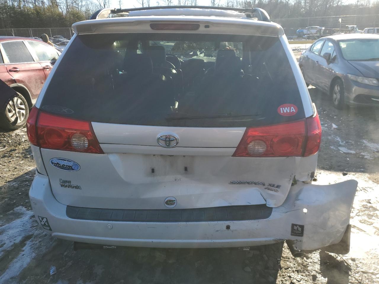 2007 Toyota Sienna Xle - Image 6