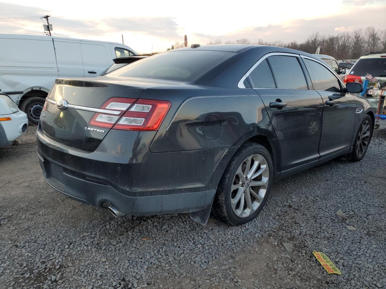 2013 Ford Taurus Limited - Фото 3