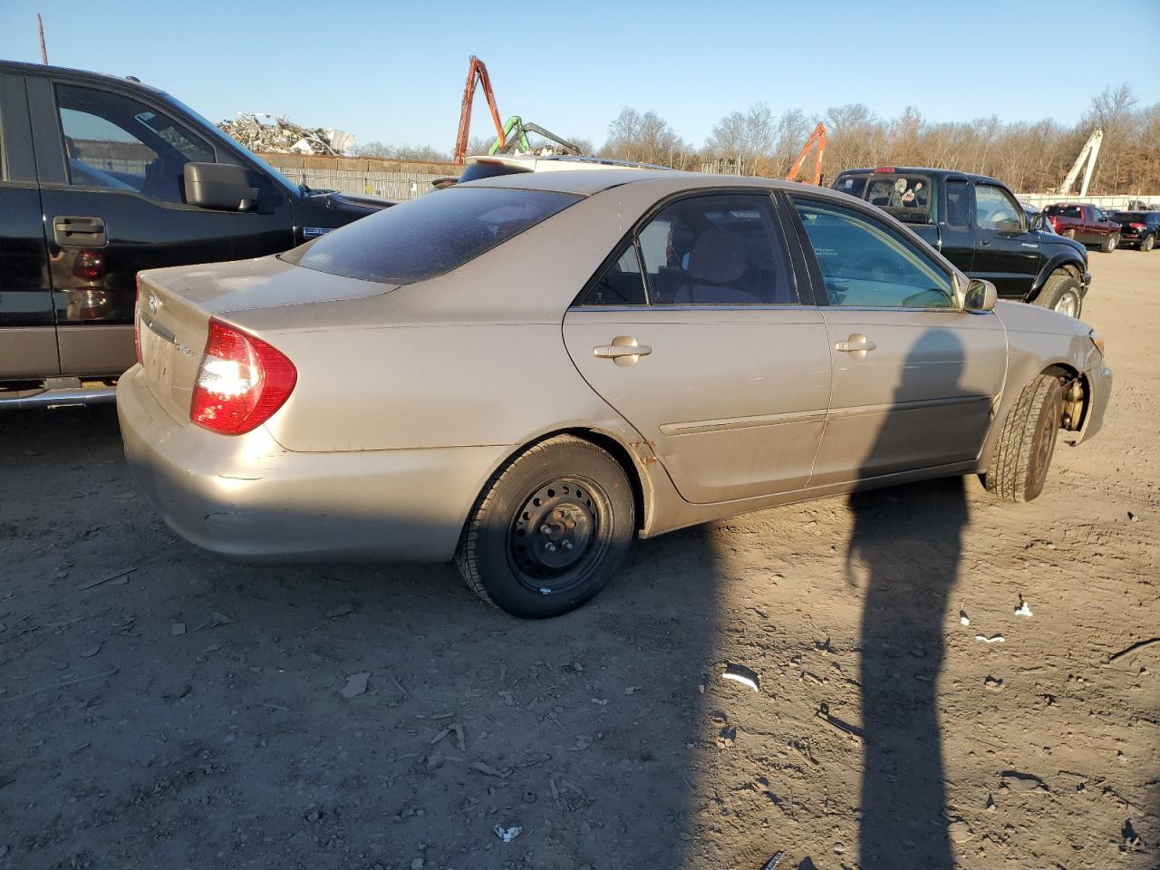 2002 Toyota Camry Le - Фото 3
