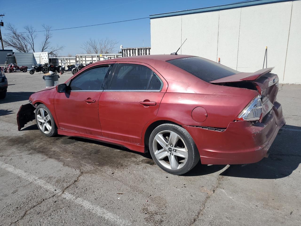 2010 Ford Fusion Sport - Фото 2