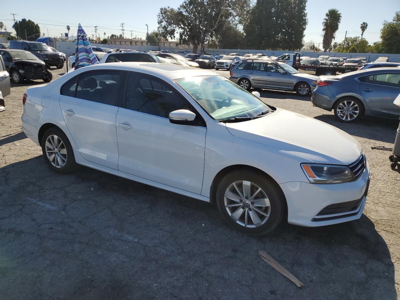 2016 Volkswagen Jetta Se - Фото 4