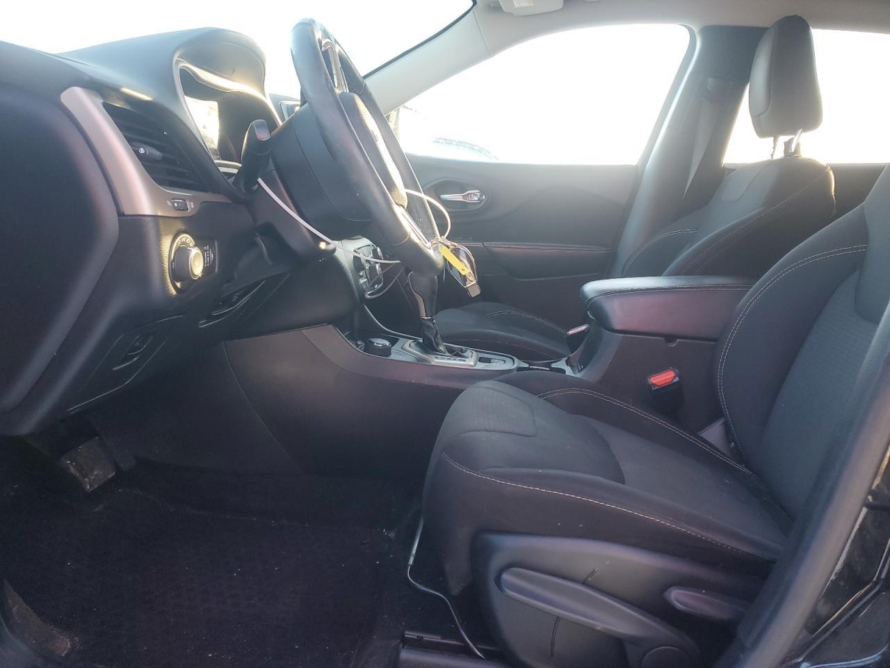 2015 Jeep Cherokee Latitude - Image 7