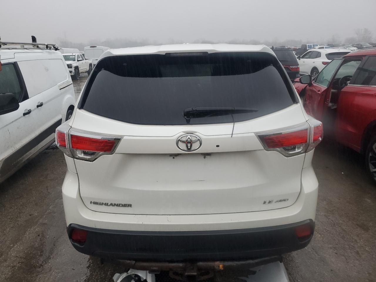 2014 Toyota Highlander Le - Фото 6