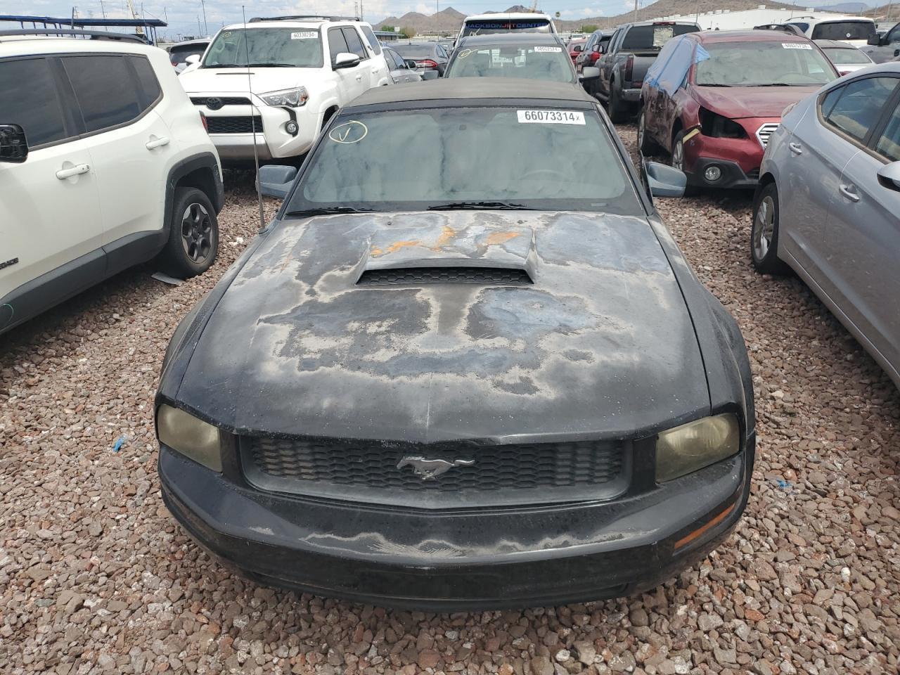 2006 Ford Mustang - Image 5