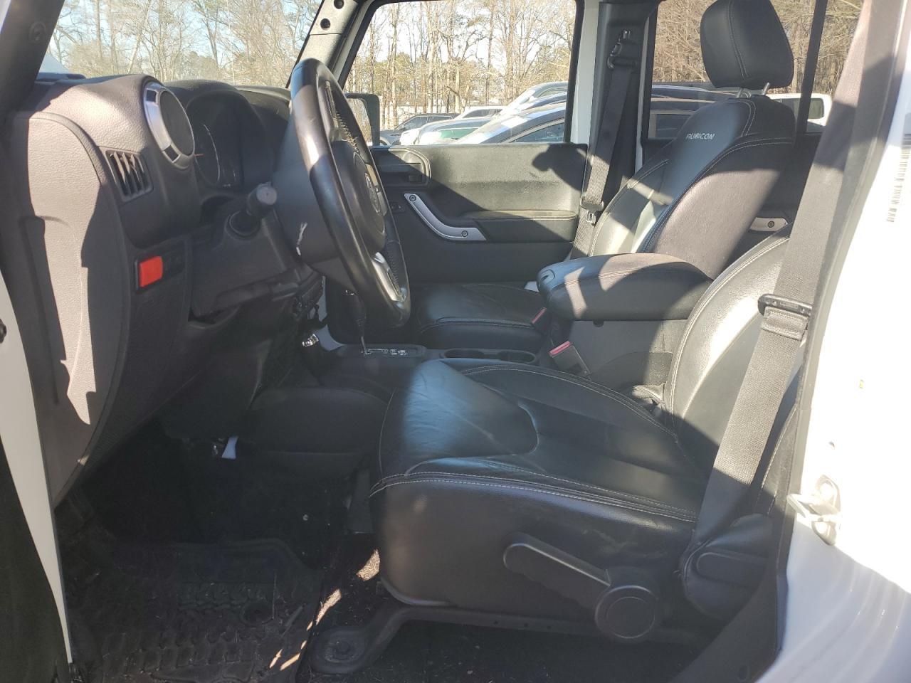 2017 Jeep Wrangler Unlimited Rubicon - Image 7