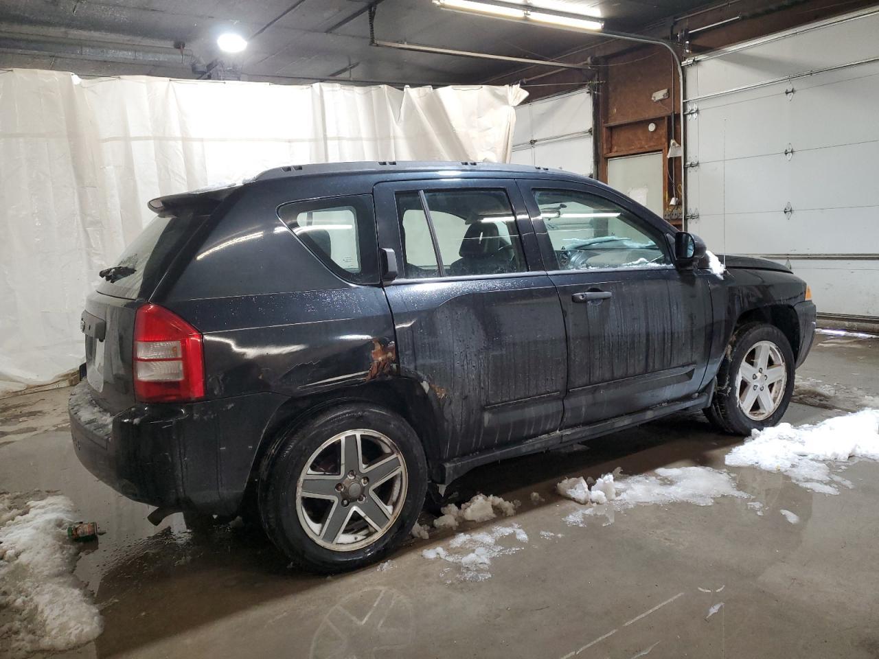 2009 Jeep Compass Sport - Image 4