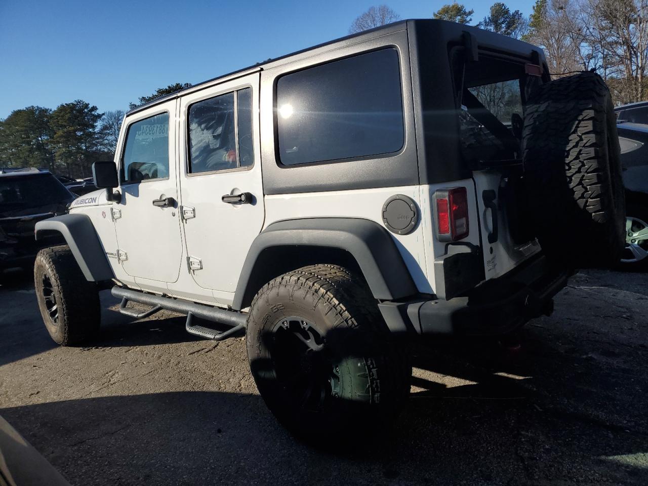 2017 Jeep Wrangler Unlimited Rubicon - Image 2