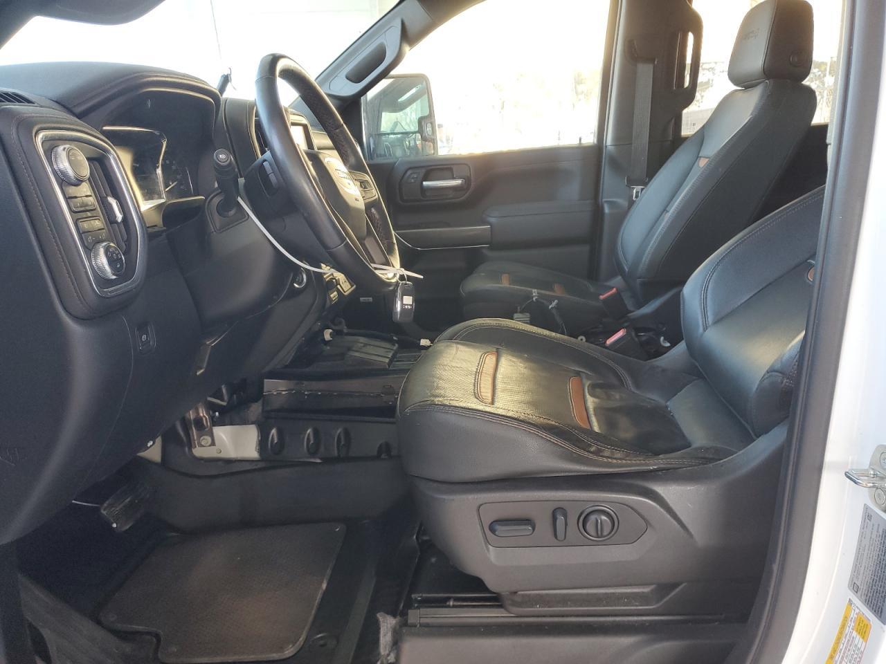 2022 GMC Sierra K2500 At4 - Фото 7