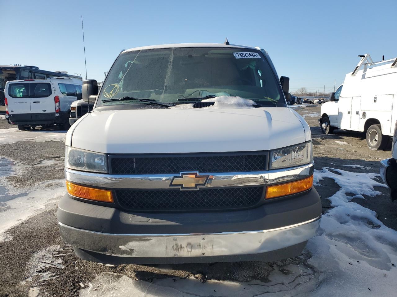 2019 Chevrolet Express G3500 - Image 5