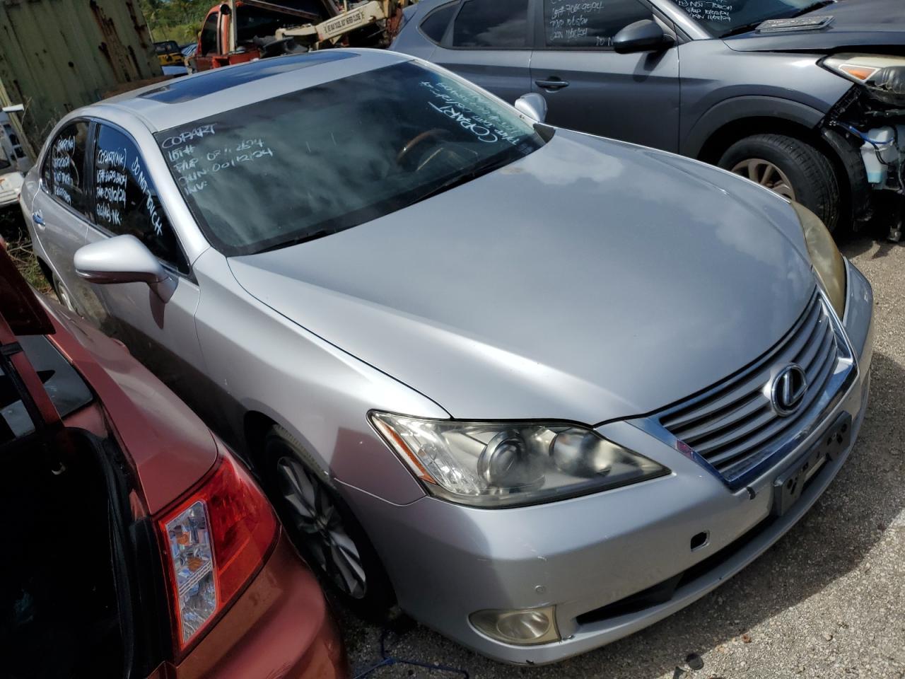 2011 Lexus Es 350 - Image 4
