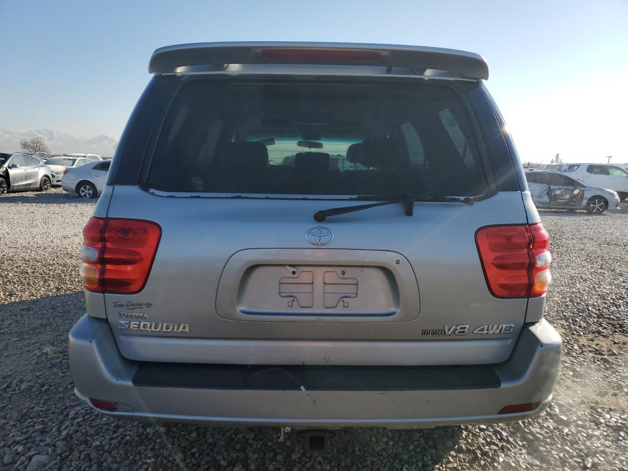 2002 Toyota Sequoia Limited - Image 6