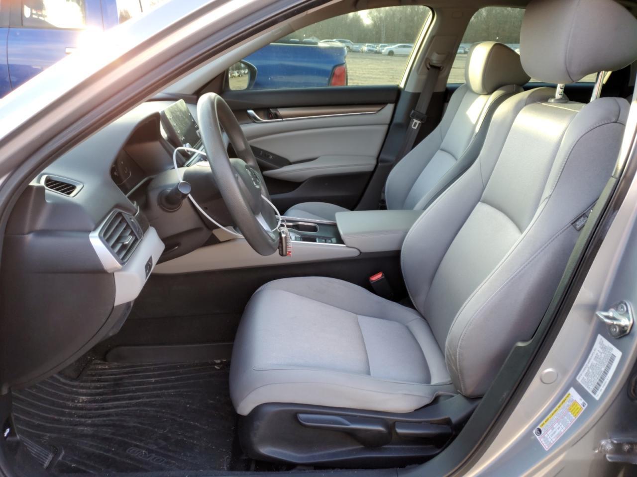 2019 Honda Accord Lx - Image 7