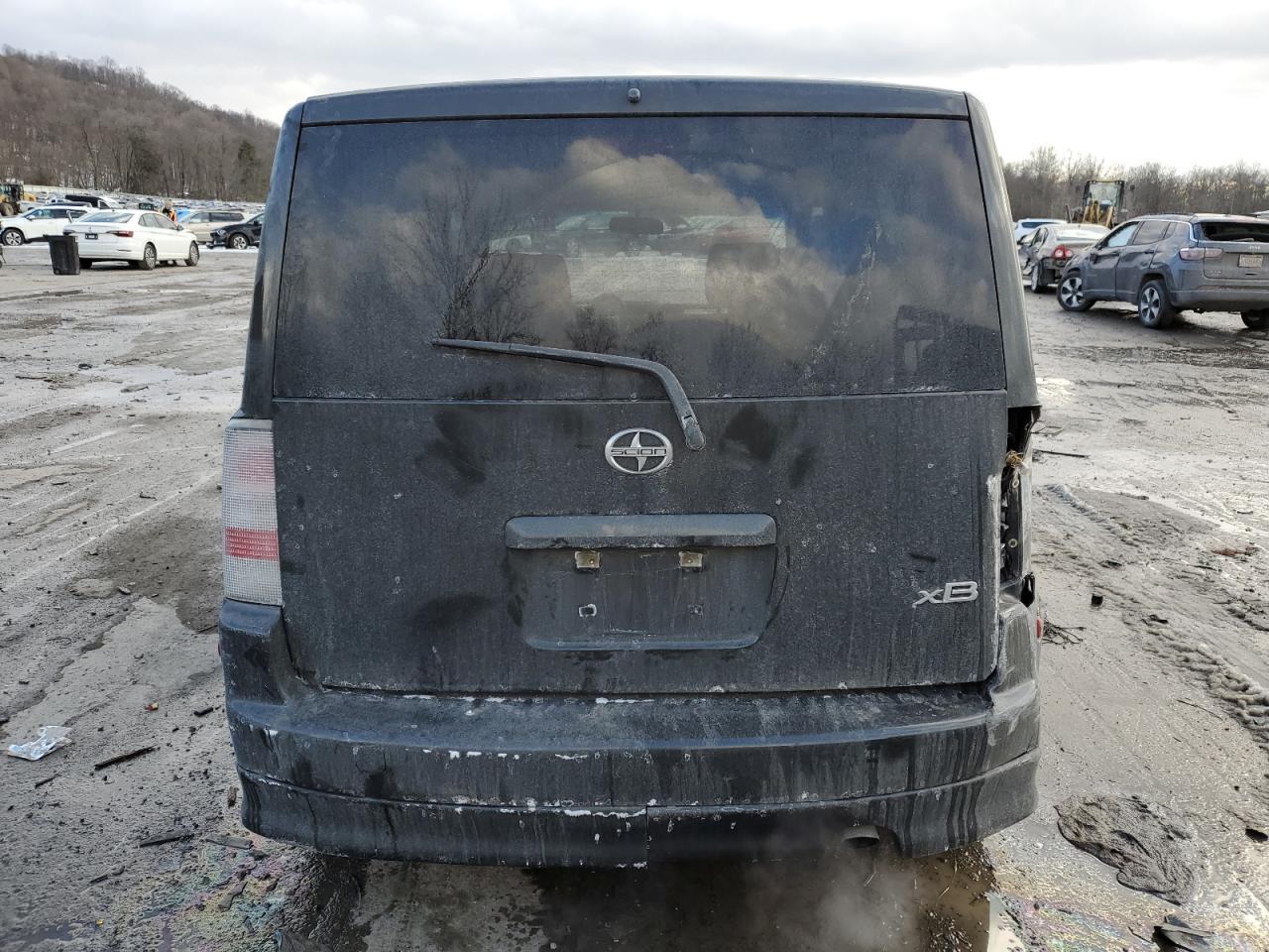 2006 Toyota Scion Xb - Image 6