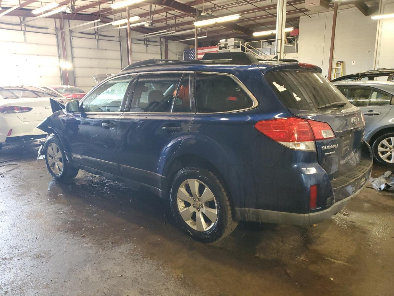 2011 Subaru Outback 2.5I Limited - Фото 2