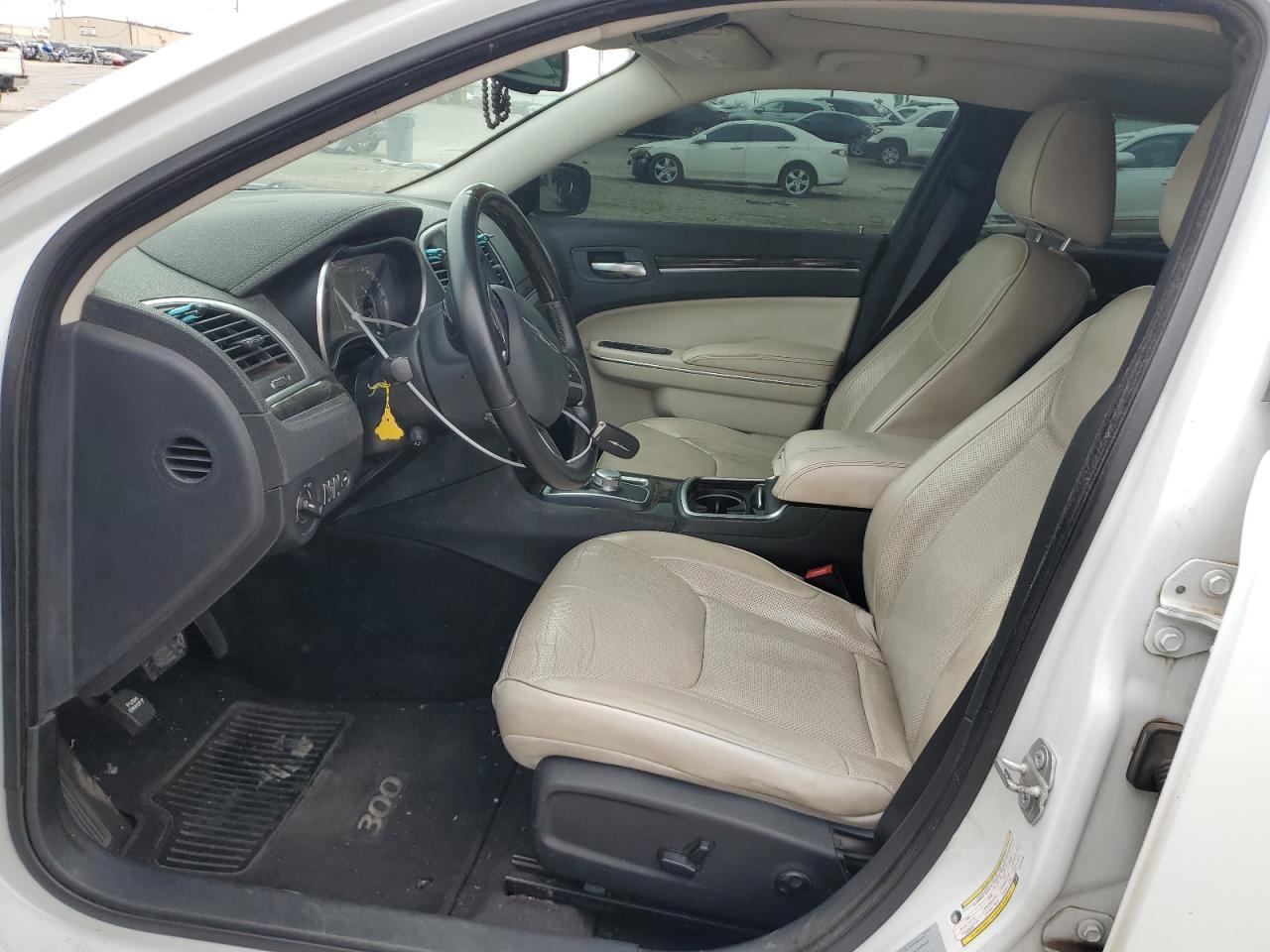 2016 Chrysler 300C - Фото 7