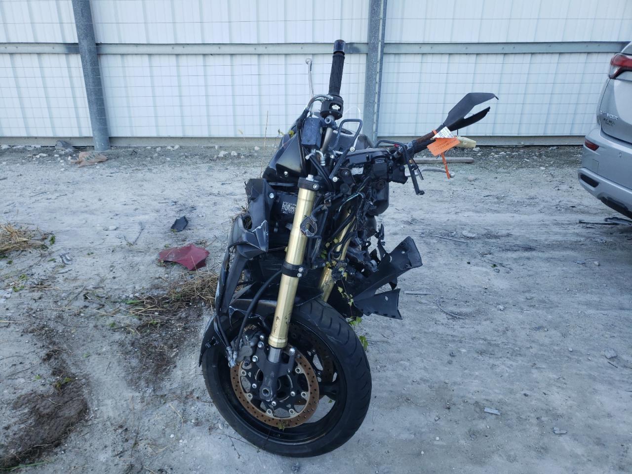 2015 Suzuki Gsx-S750 - Image 2