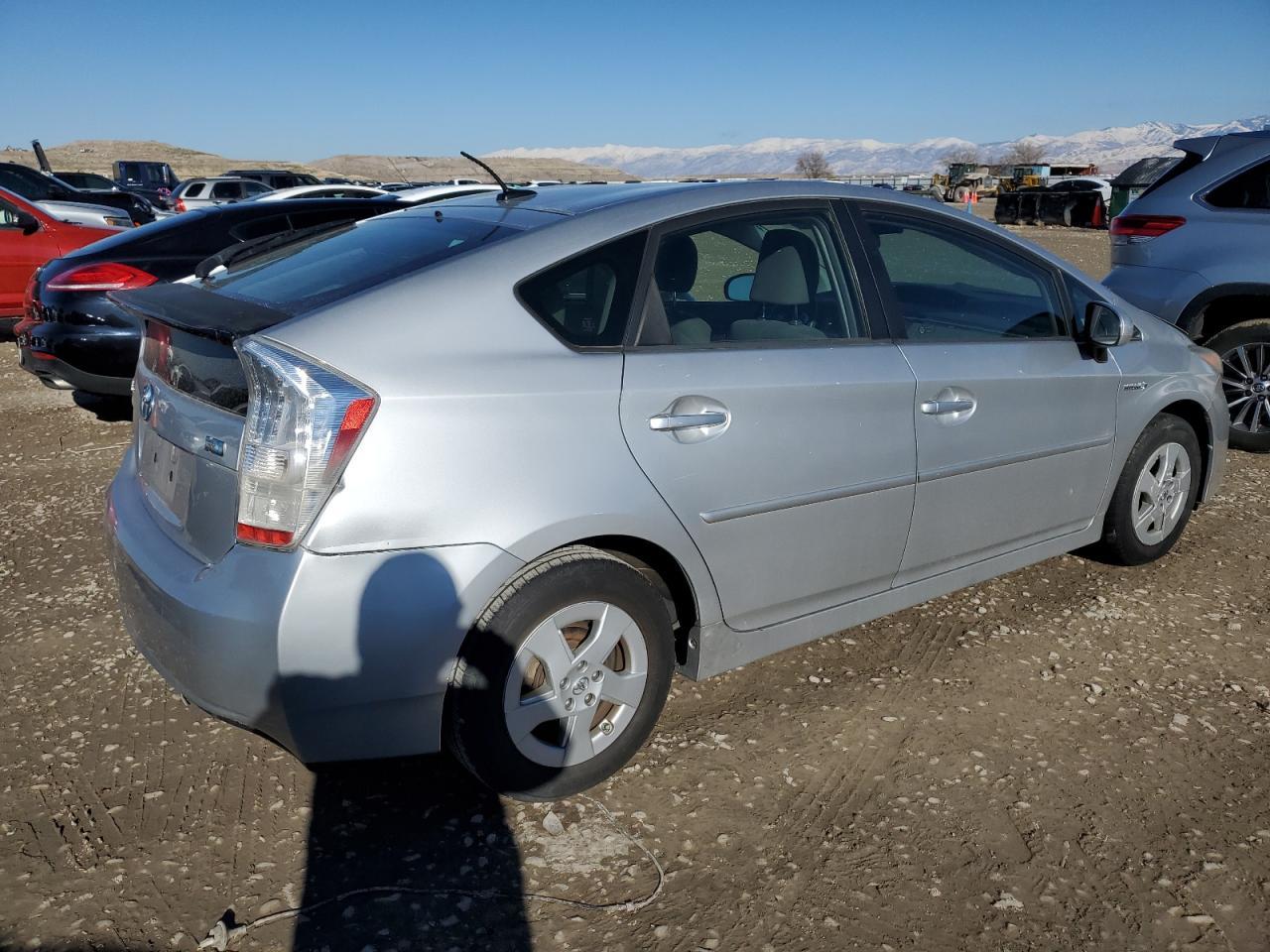 2010 Toyota Prius - Image 3