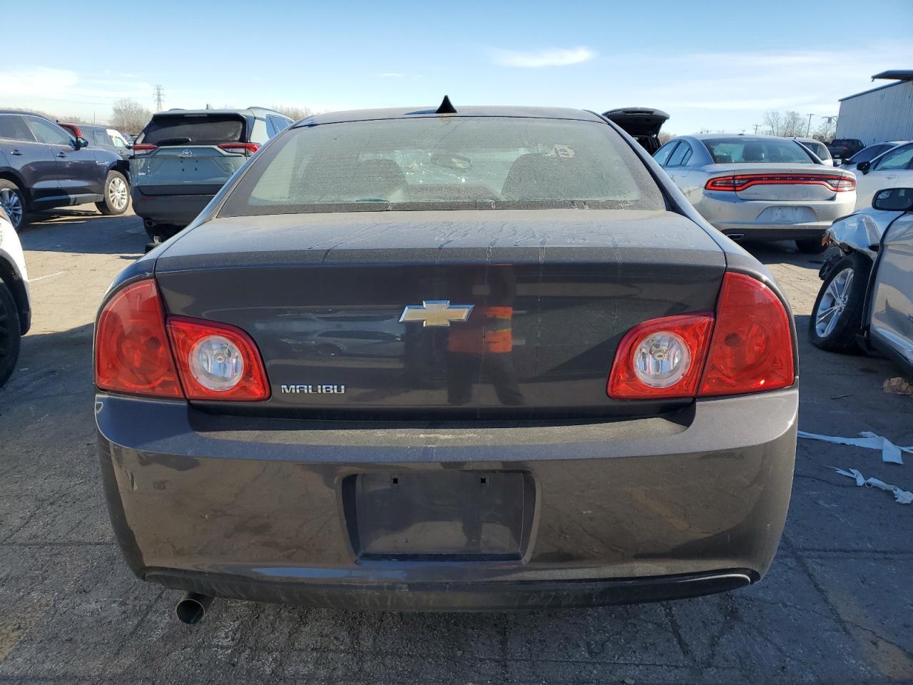 2012 Chevrolet Malibu Ls - Фото 6