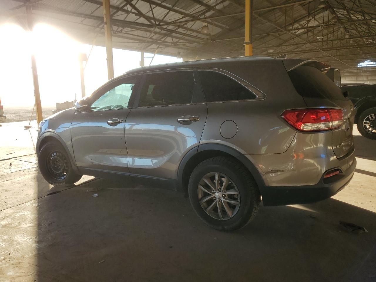 2017 Kia Sorento Lx - Фото 2