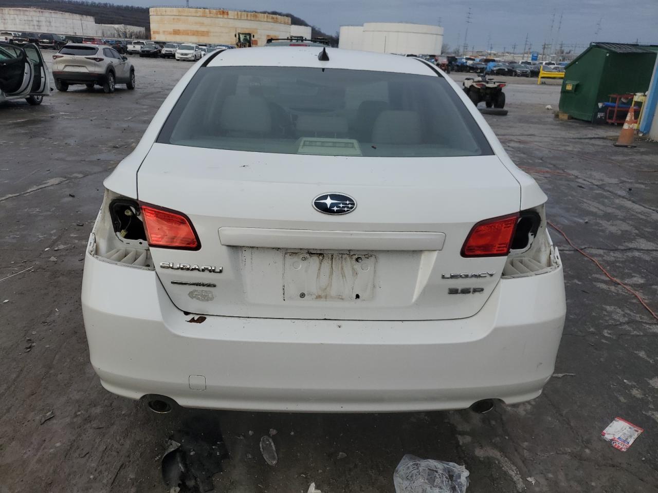 2012 Subaru Legacy 3.6R Limited - Фото 6
