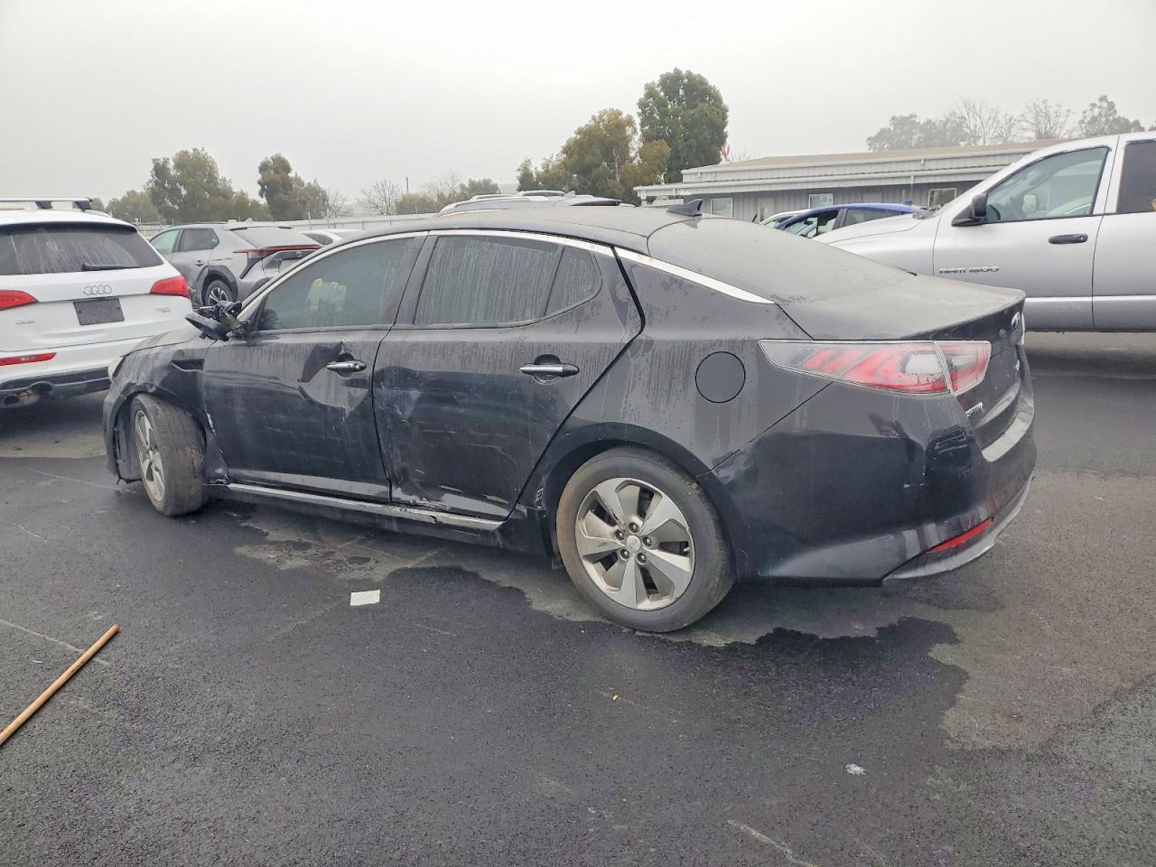 2014 Kia Optima Hybrid - Image 2