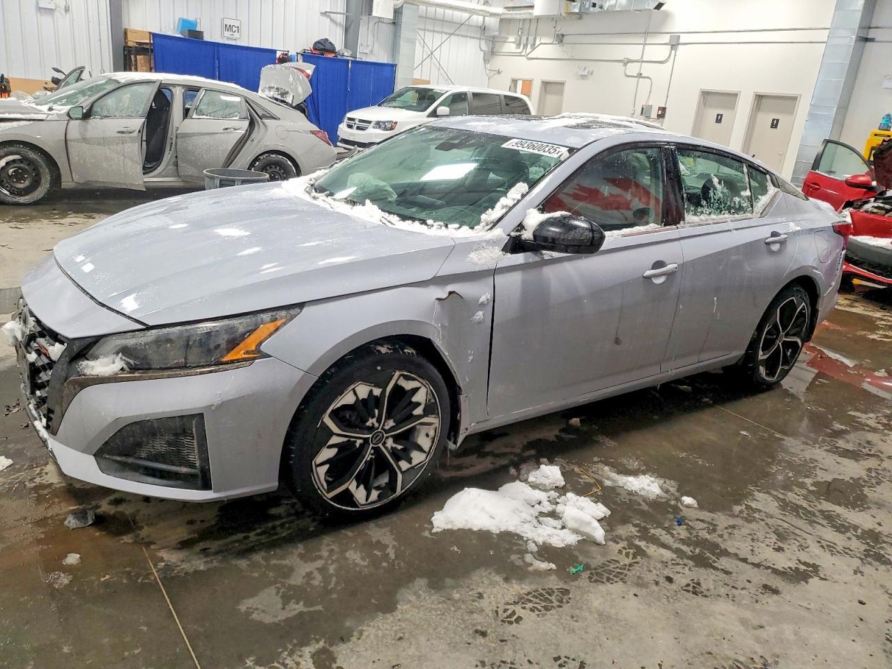 2023 Nissan Altima 2.5 Sr 4Dr Aw
