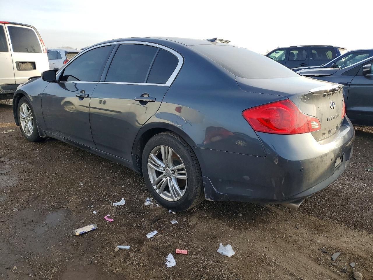 2013 Infiniti G37 Sedan Journey - Image 2