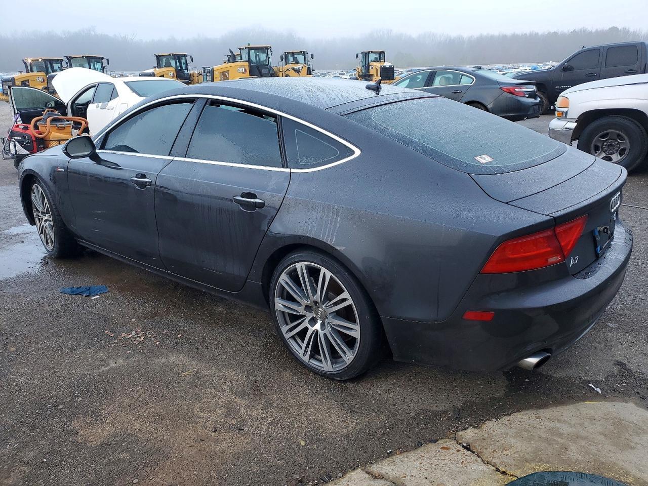 2013 Audi A7 Premium Plus - Фото 2