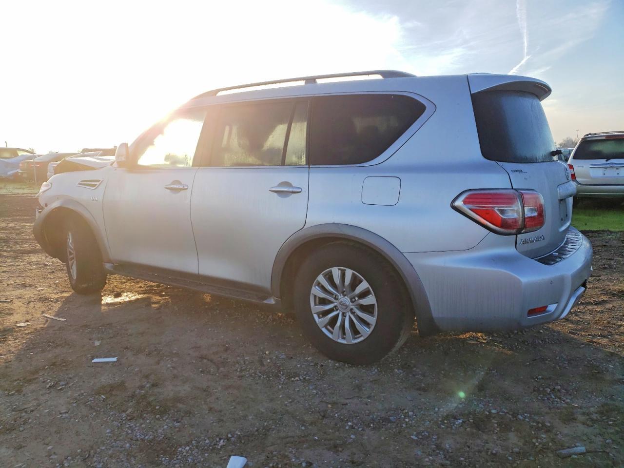 2017 Nissan Armada Sv - Фото 2