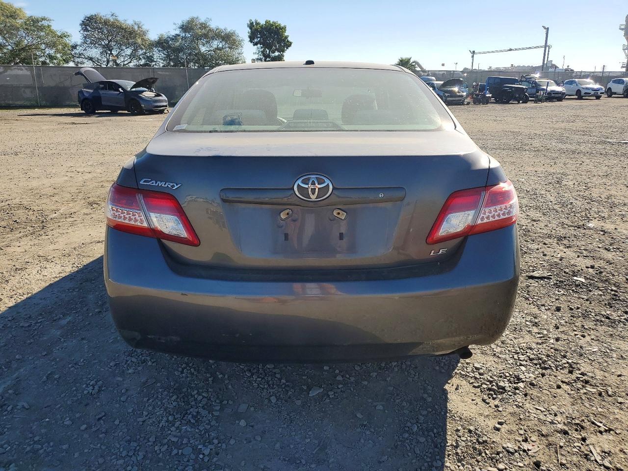 2010 Toyota Camry Base - Image 6