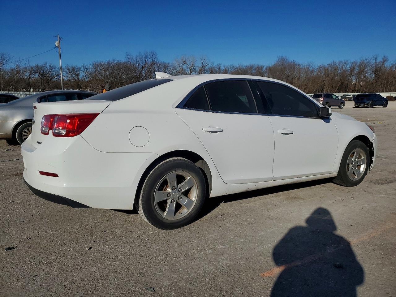 2015 Chevrolet Malibu 1Lt - Фото 3