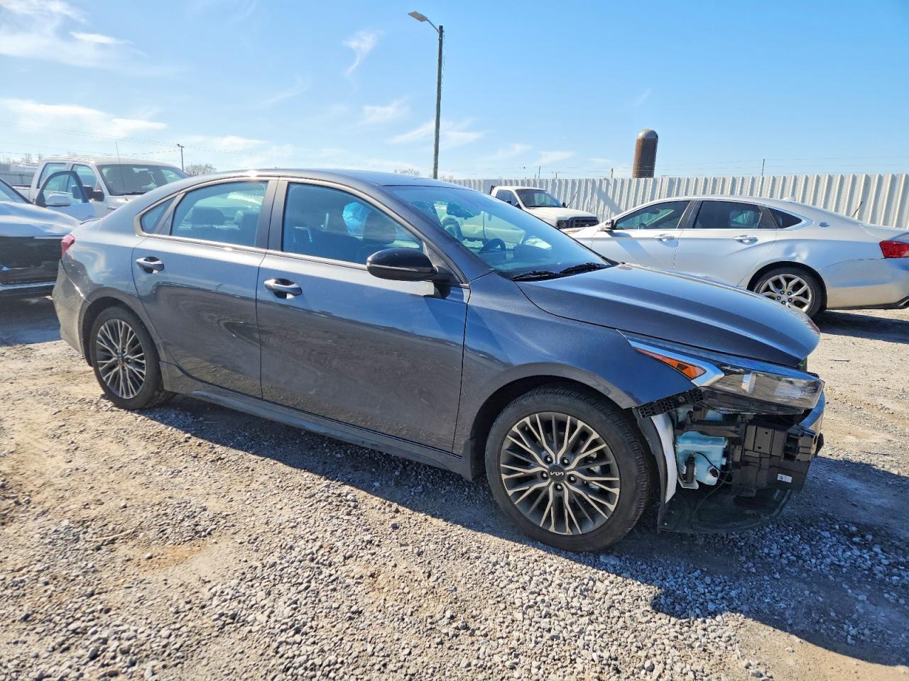 2023 Kia Forte Gt Line - Фото 4