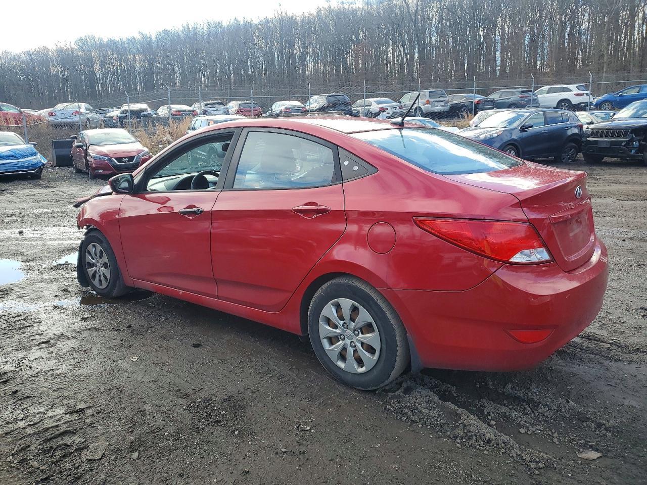 2016 Hyundai Accent Se - Фото 2