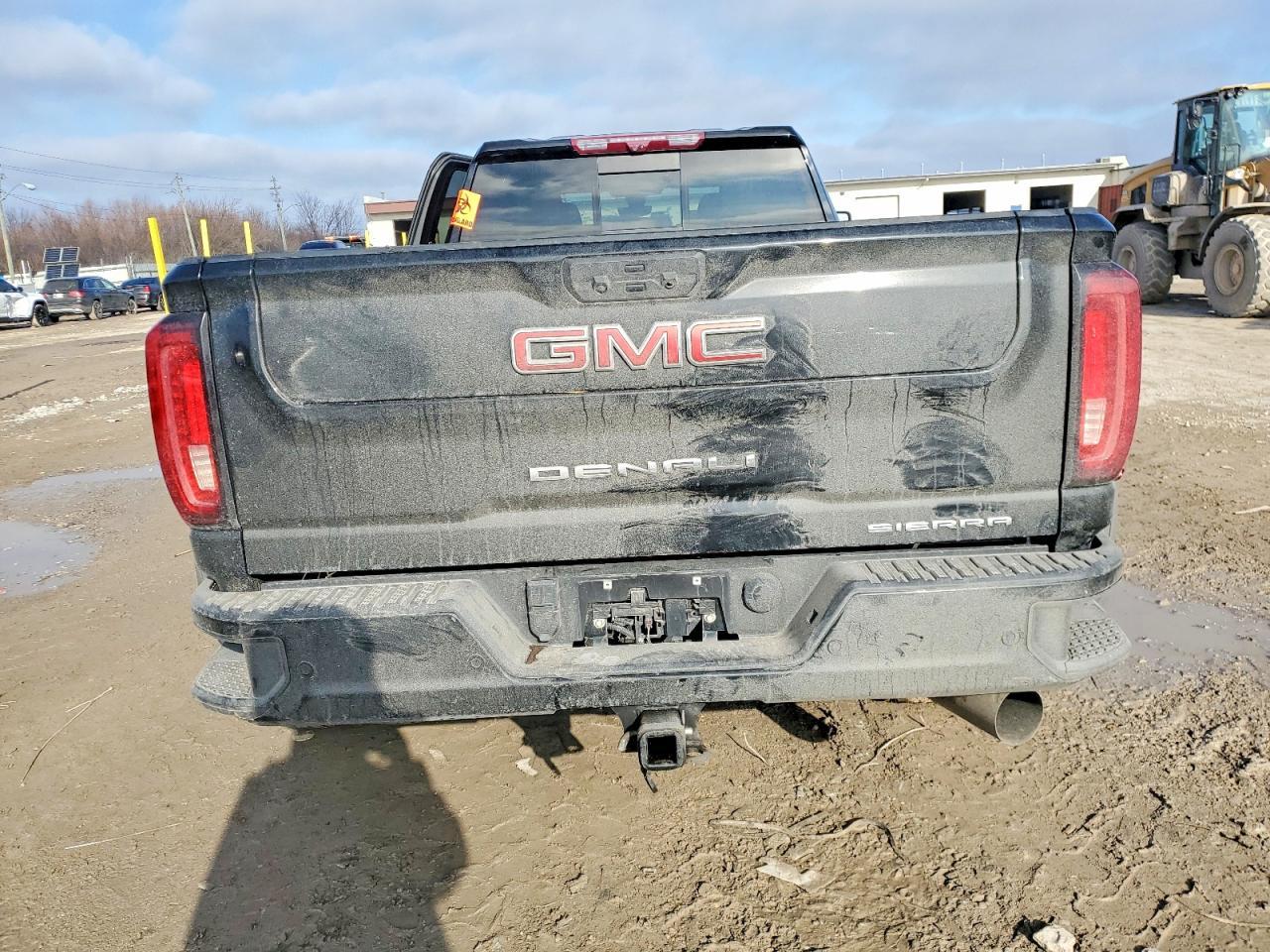 2023 GMC Sierra K3500 Denali - Image 6