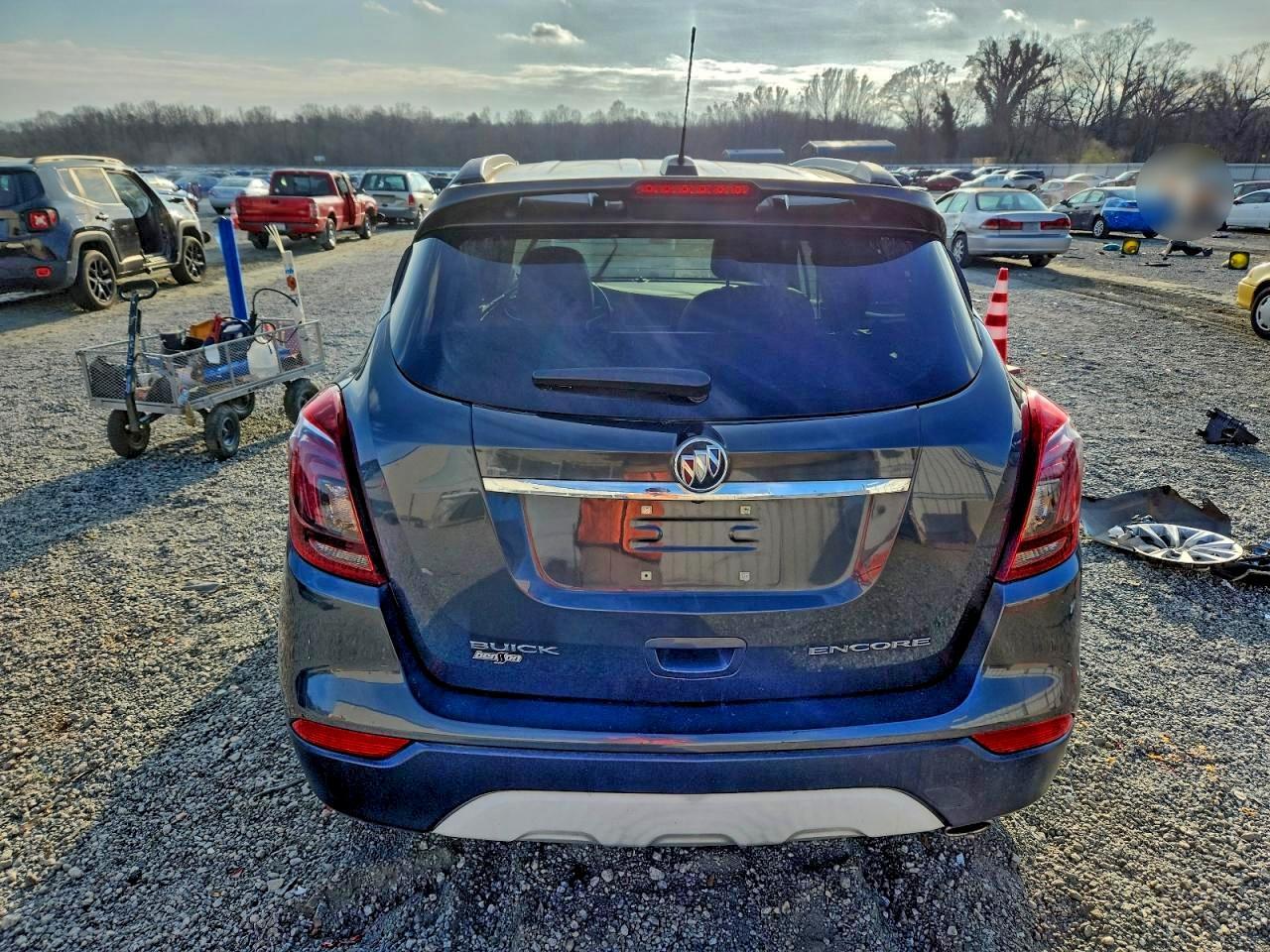 2017 Buick Encore Sport Touring - Image 6