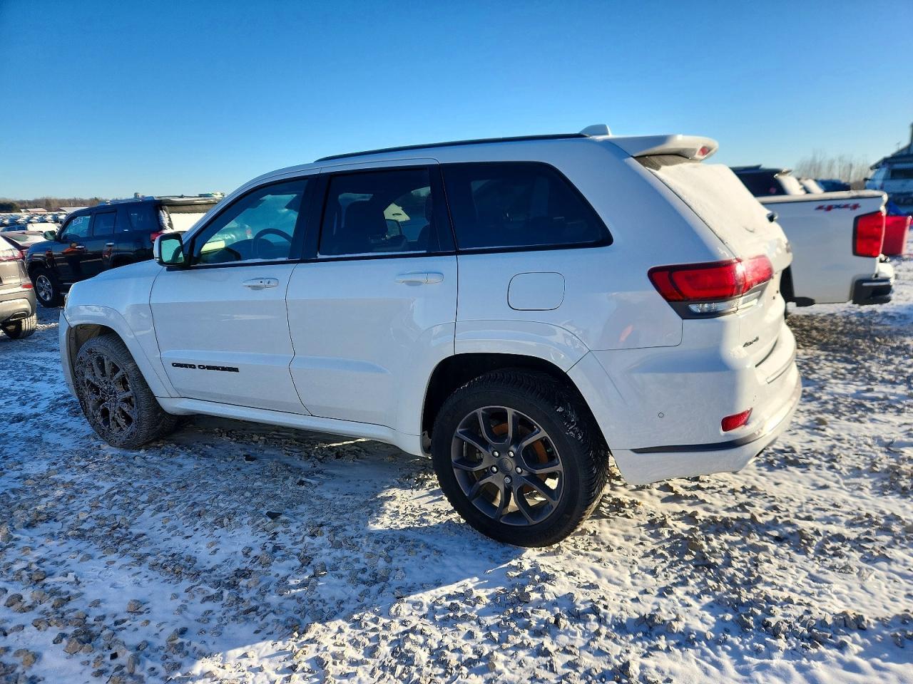 2020 Jeep Grand Cherokee Overland - Фото 2