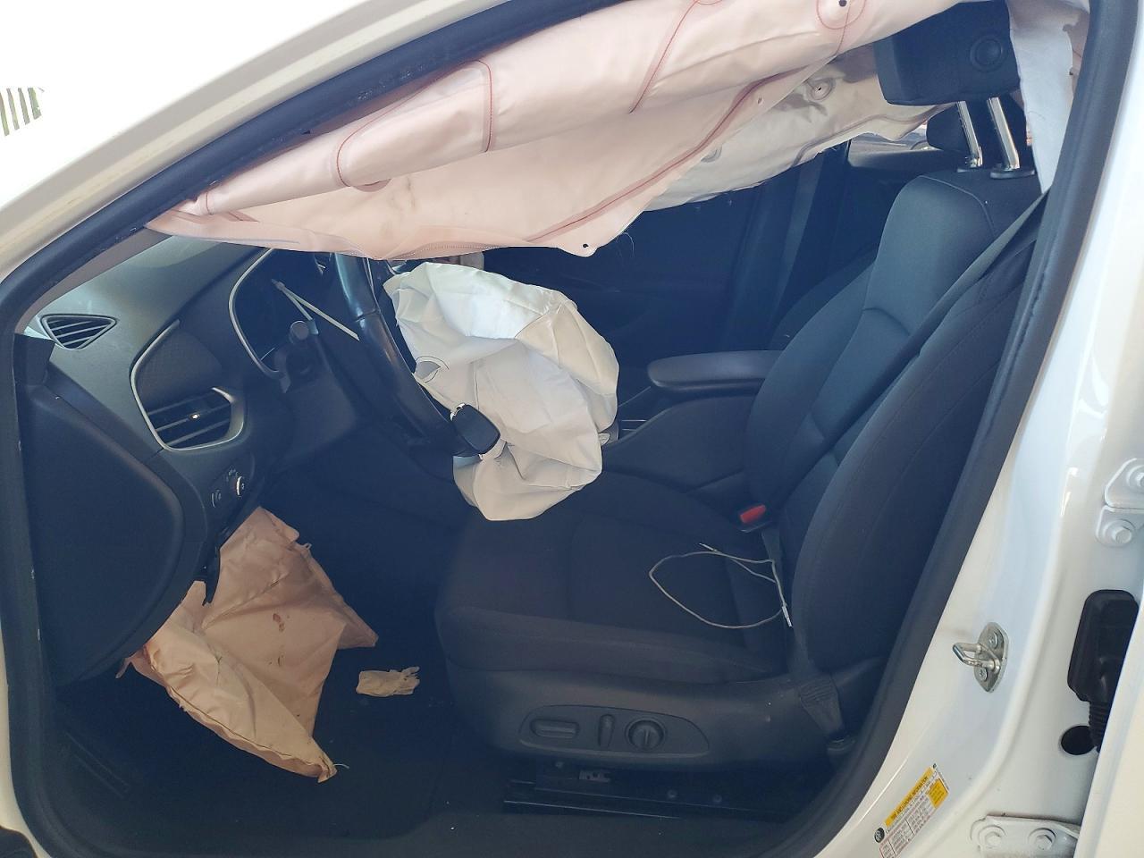 2022 Chevrolet Malibu Rs - Фото 7