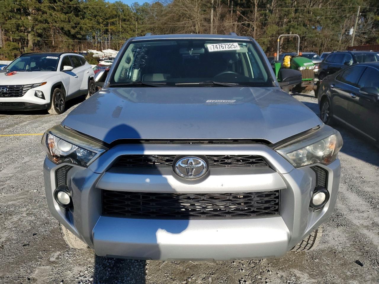 2016 Toyota 4Runner Sr5 - Фото 5