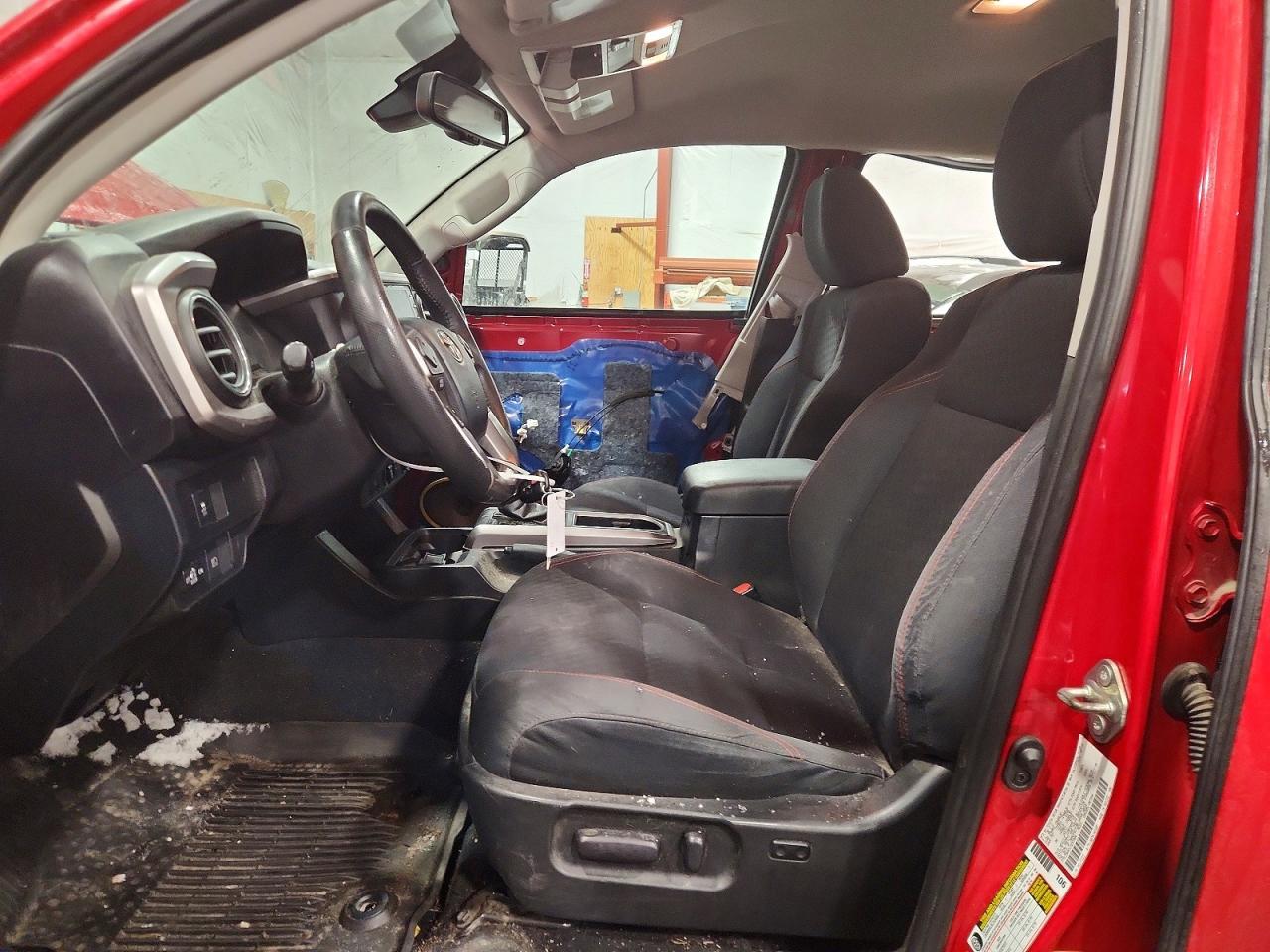 2020 Toyota Tacoma Double Cab - Image 7