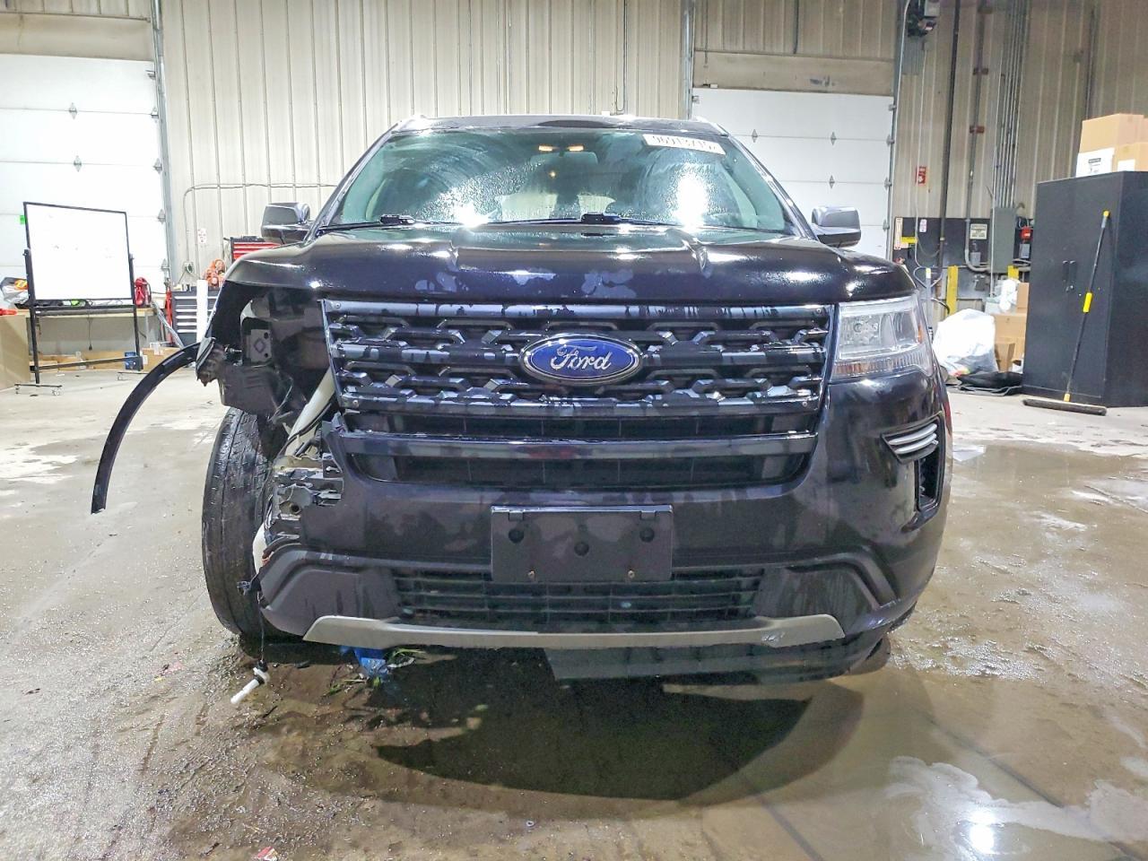 2019 Ford Explorer Xlt - Фото 5