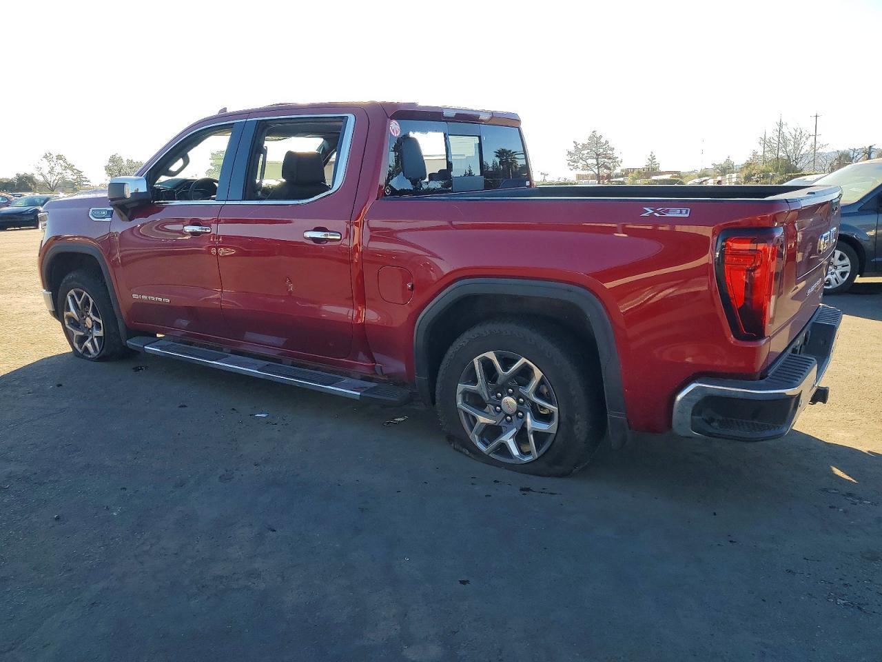 2025 GMC Sierra K1500 Slt - Image 2