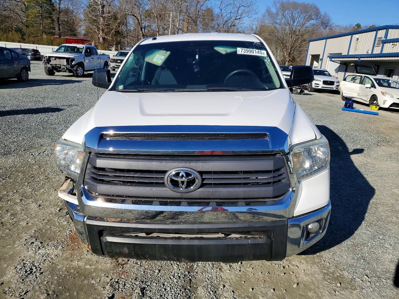 2014 Toyota Tundra Double Cab Sr - Image 5