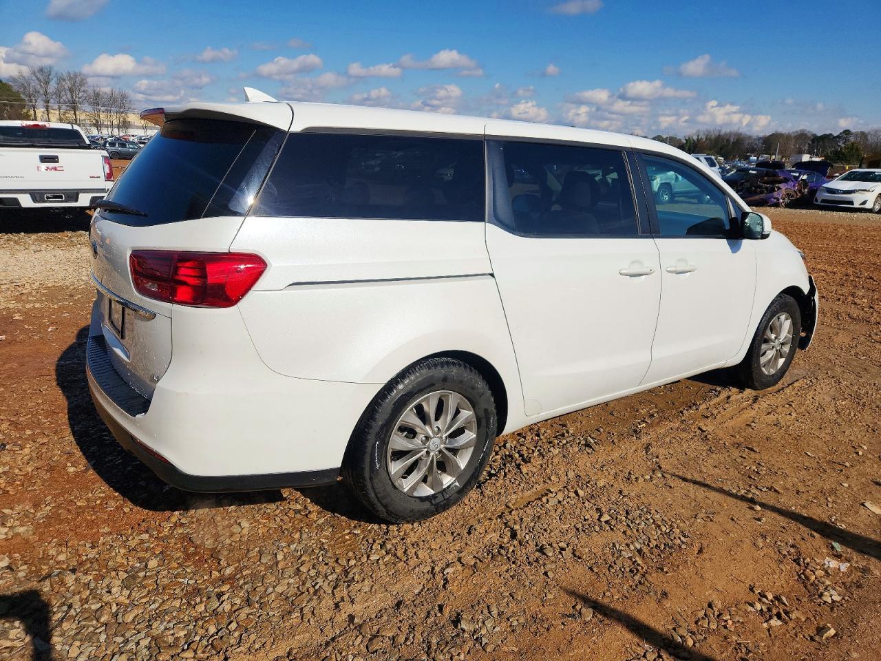 2021 Kia Sedona Lx - Image 3