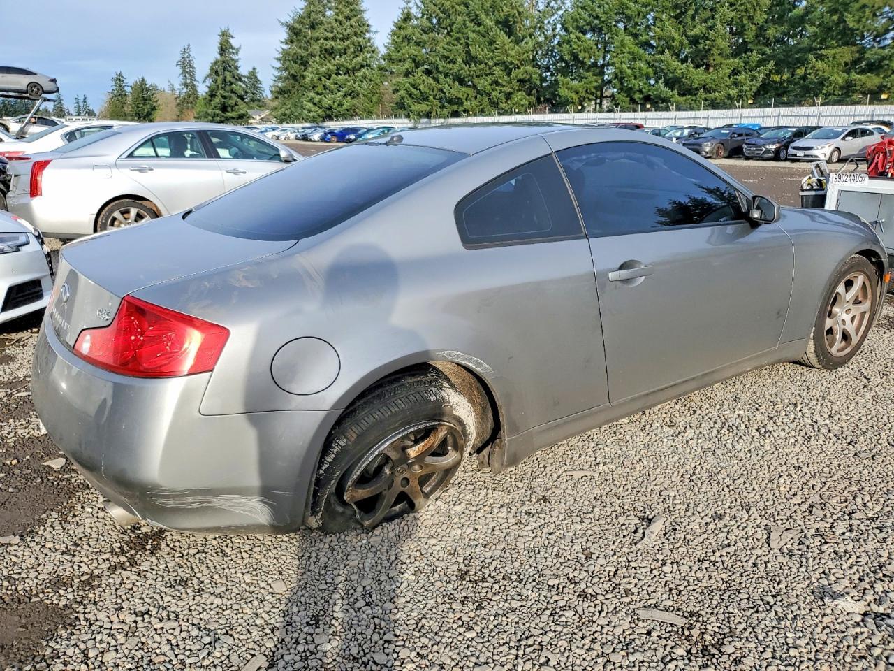 2004 Infiniti G35 - Image 3