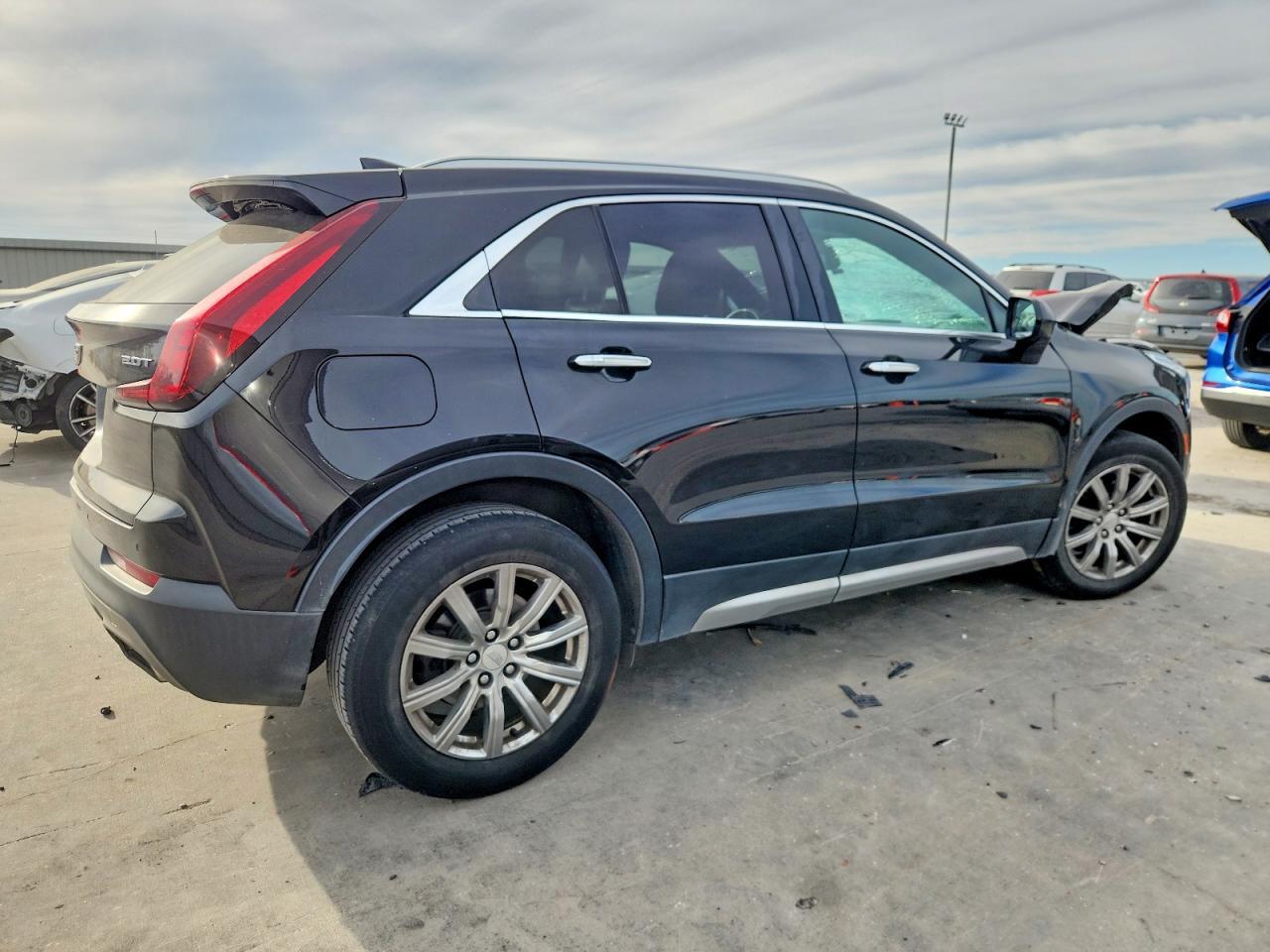 2019 Cadillac Xt4 Premium Luxury - Фото 3